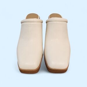 Crown & Ivy Lewis Mules in Milk Size 10M New No Box See Flaws On Heels in Pics